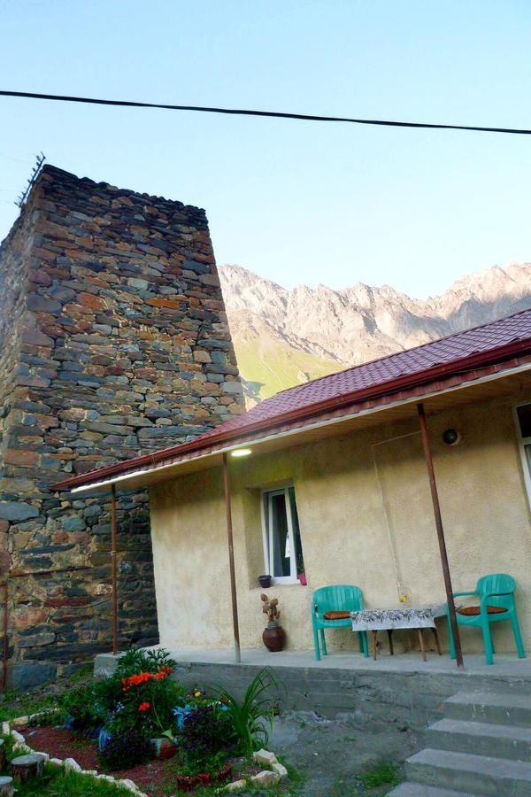 Sunny Guesthouse 卡兹贝吉 外观 照片